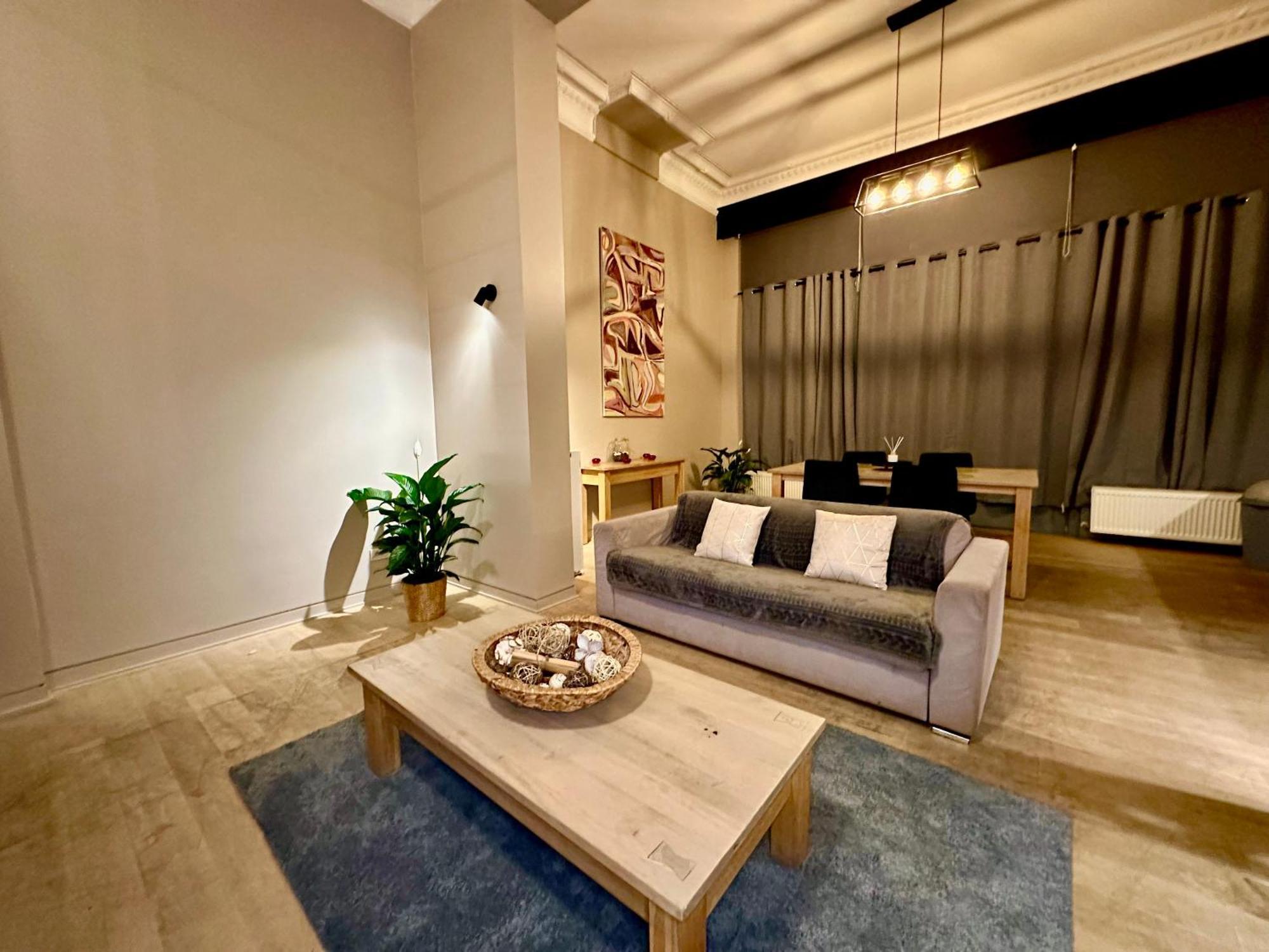 Luxury Suites Castel By Rikas Hotels 안트베르펜 외부 사진