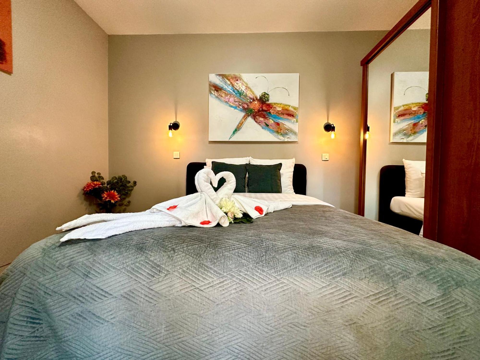 Luxury Suites Castel By Rikas Hotels 안트베르펜 외부 사진
