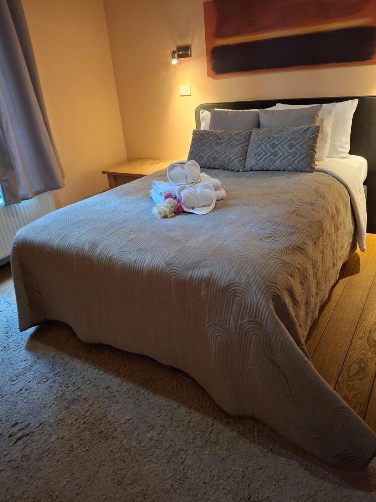 Luxury Suites Castel By Rikas Hotels 안트베르펜 외부 사진